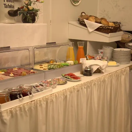 Pensjonat Zur Schoenen Aussicht