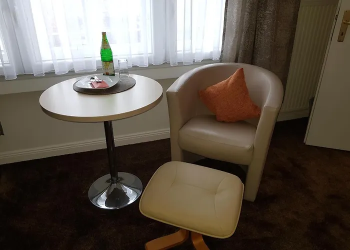 Zur Schoenen Aussicht